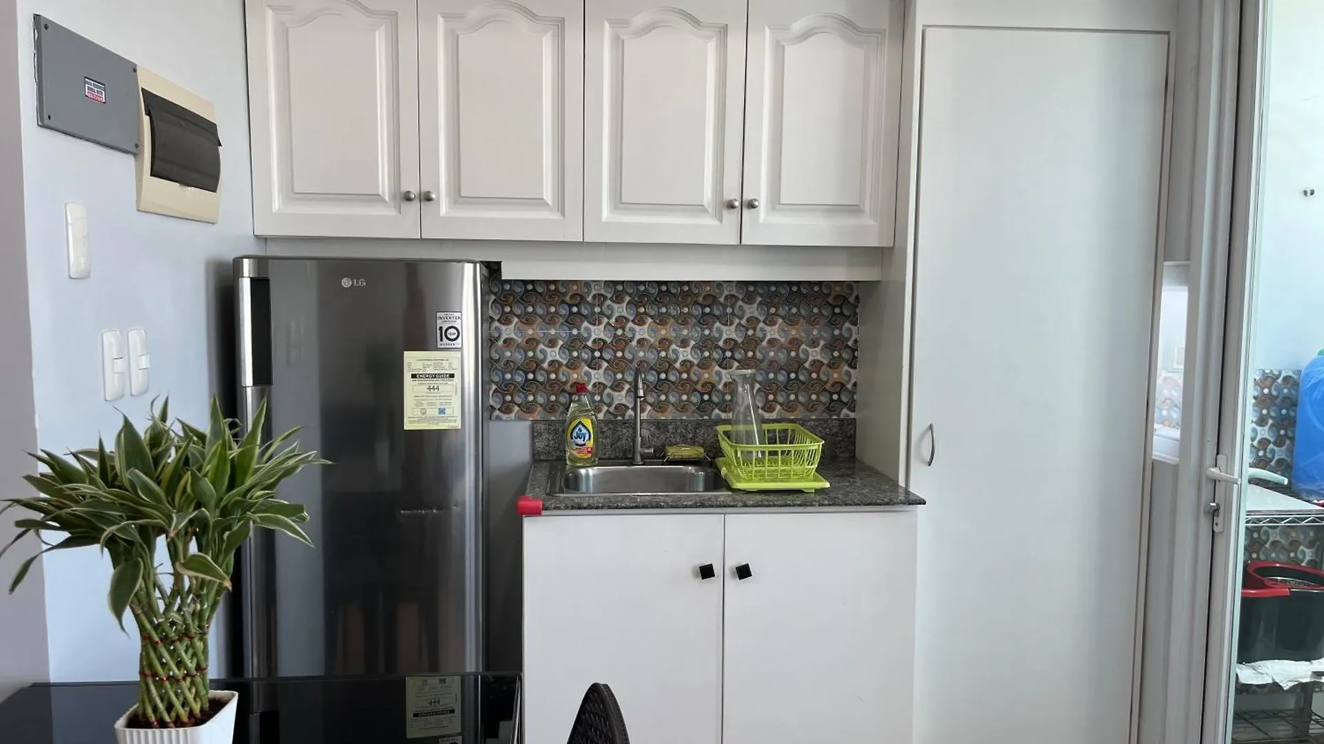 Ultimate Getaway In Alabang At Anuva Residences Taguig Philippines