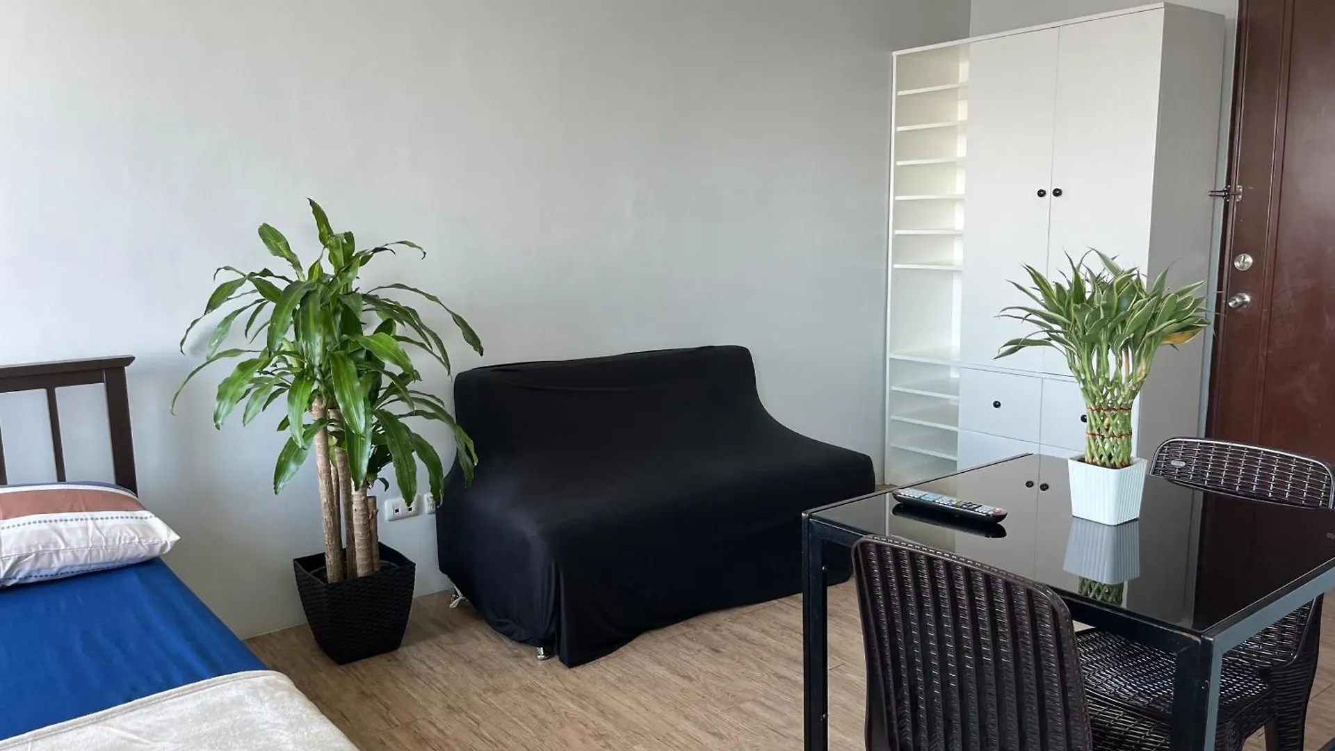 Ultimate Getaway In Alabang At Anuva Residences Taguig 0*,  Philippines